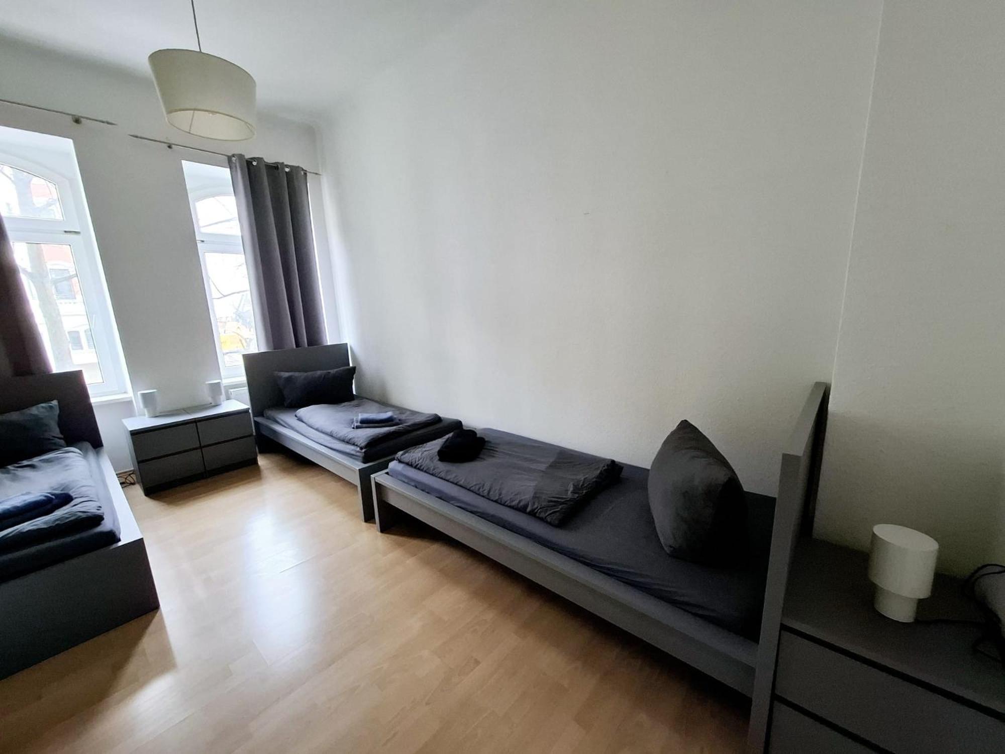 Altbauwohnung Direkt An Der Karli Mit Balkon - Netflix Inklusive Leipzig Eksteriør billede