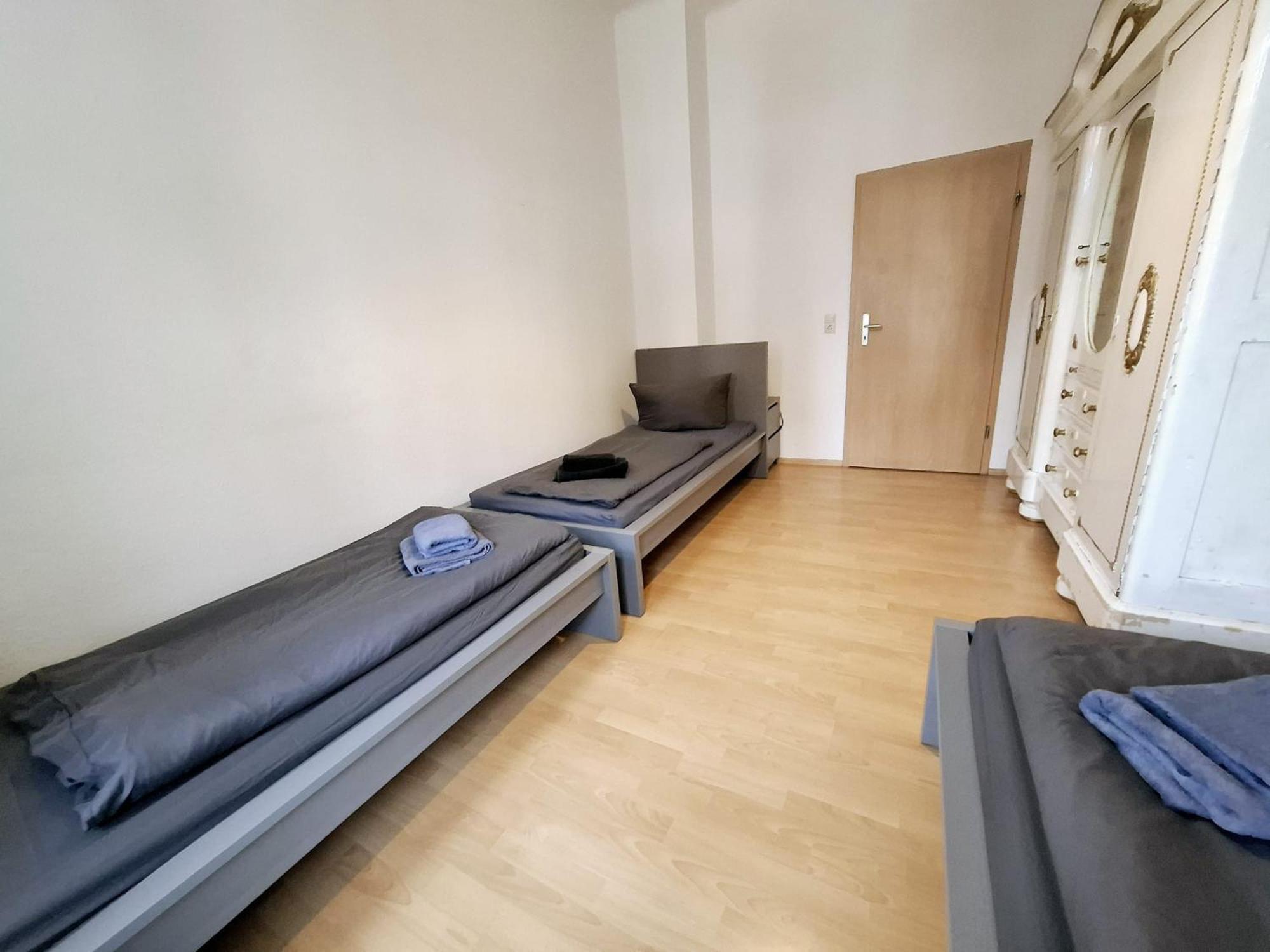 Altbauwohnung Direkt An Der Karli Mit Balkon - Netflix Inklusive Leipzig Eksteriør billede