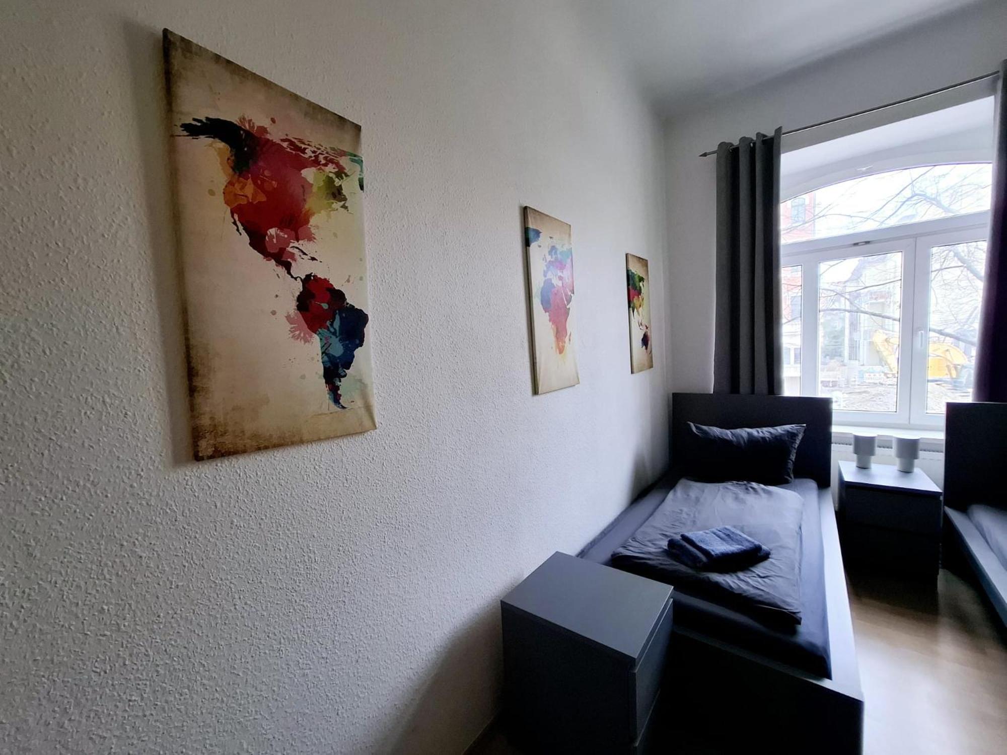 Altbauwohnung Direkt An Der Karli Mit Balkon - Netflix Inklusive Leipzig Eksteriør billede