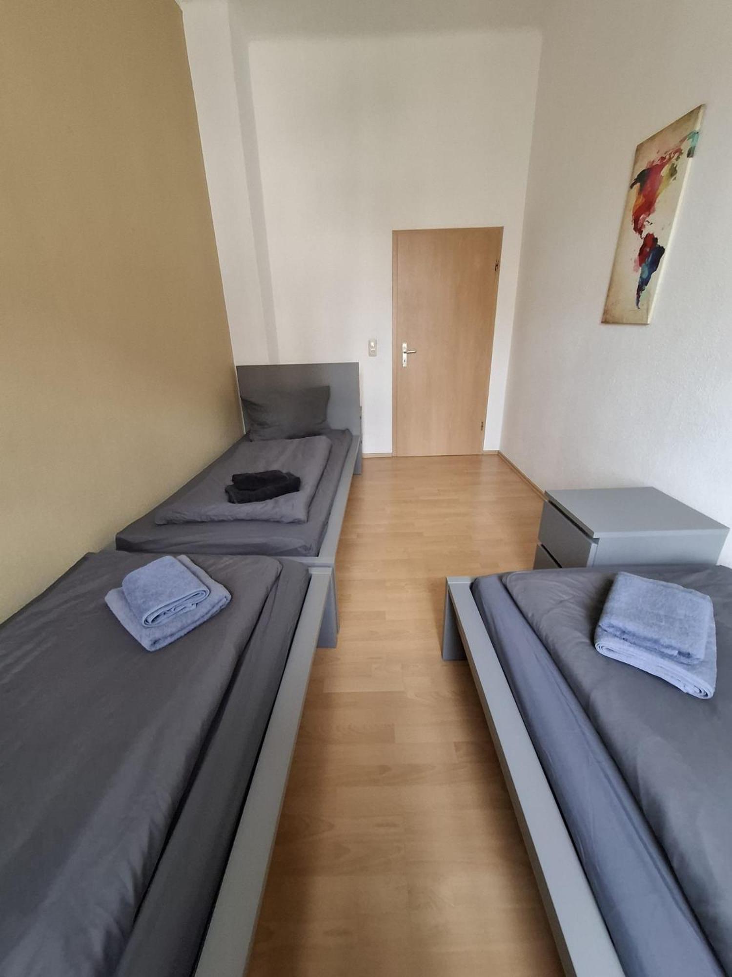 Altbauwohnung Direkt An Der Karli Mit Balkon - Netflix Inklusive Leipzig Eksteriør billede